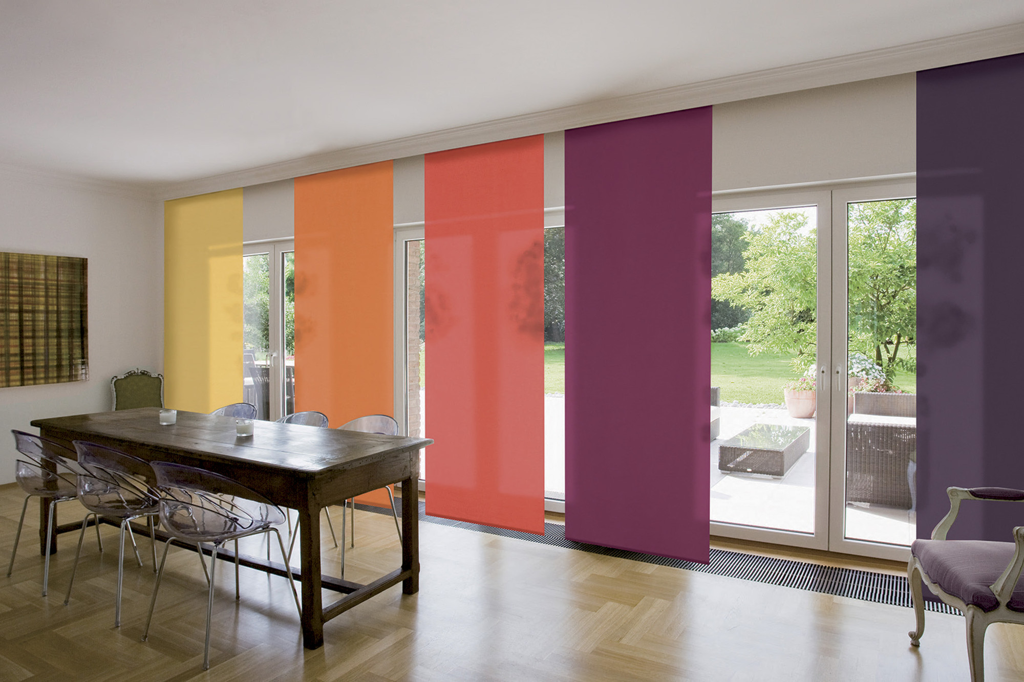 Product: Panel blind