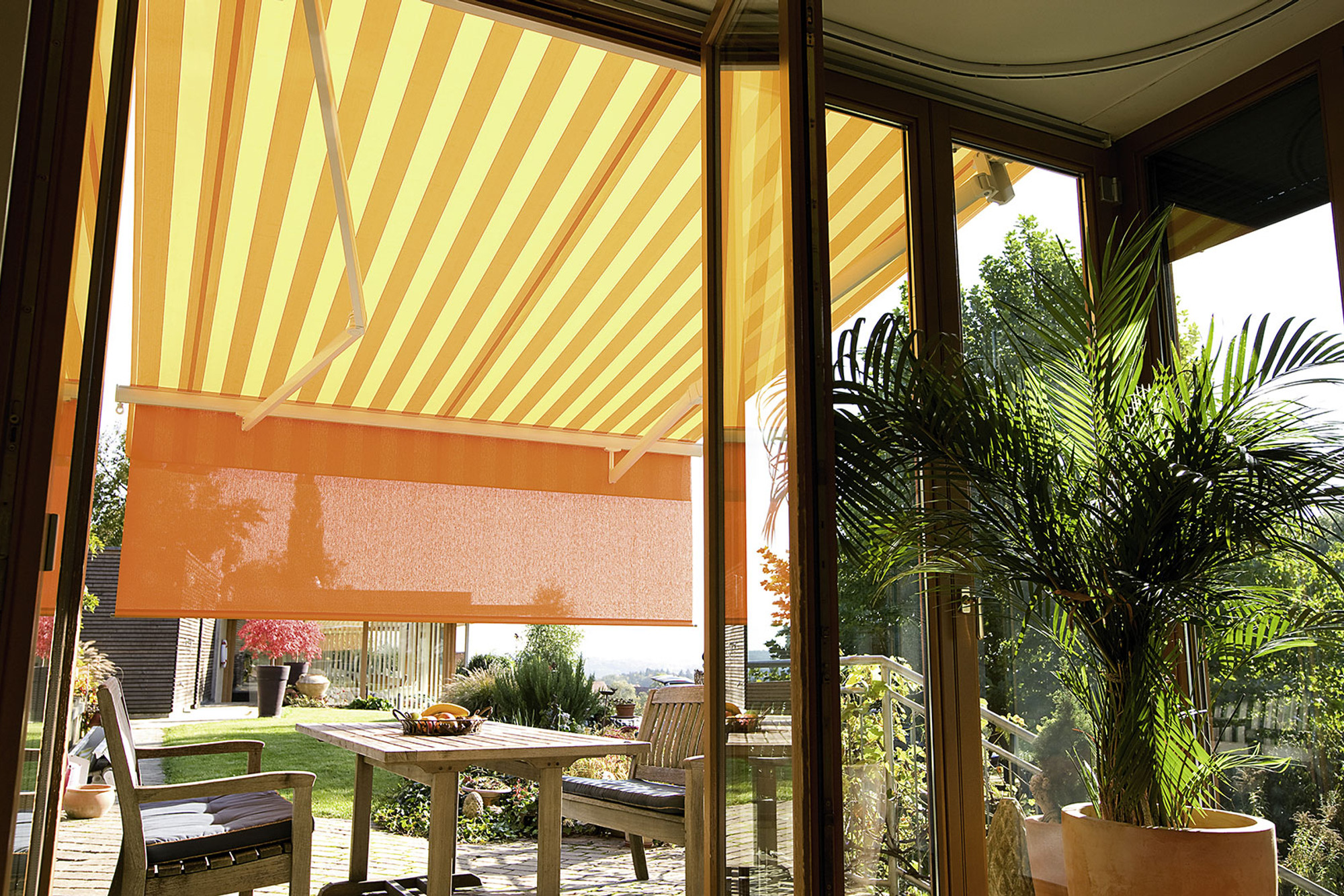 Product: Jointed arm awning – TOPLINE PLUS